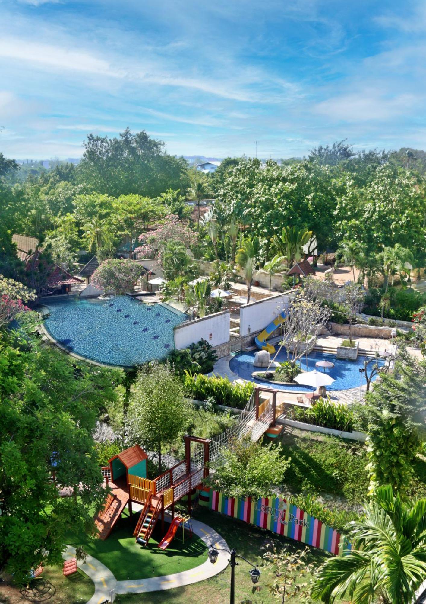 สยาริอาห์ โฮเต็ล โซโล Hotel Surakarta  ภายนอก รูปภาพ