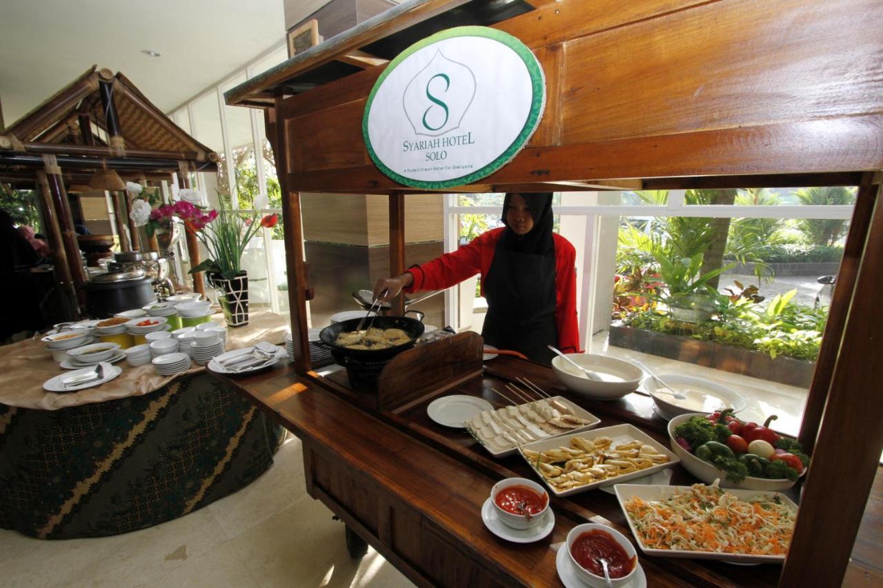 สยาริอาห์ โฮเต็ล โซโล Hotel Surakarta  ภายนอก รูปภาพ