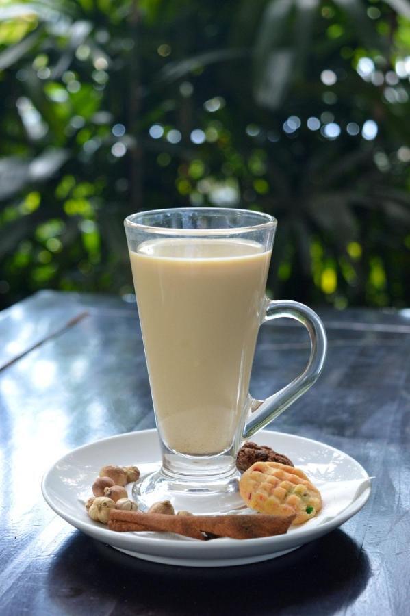 สยาริอาห์ โฮเต็ล โซโล Hotel Surakarta  ภายนอก รูปภาพ